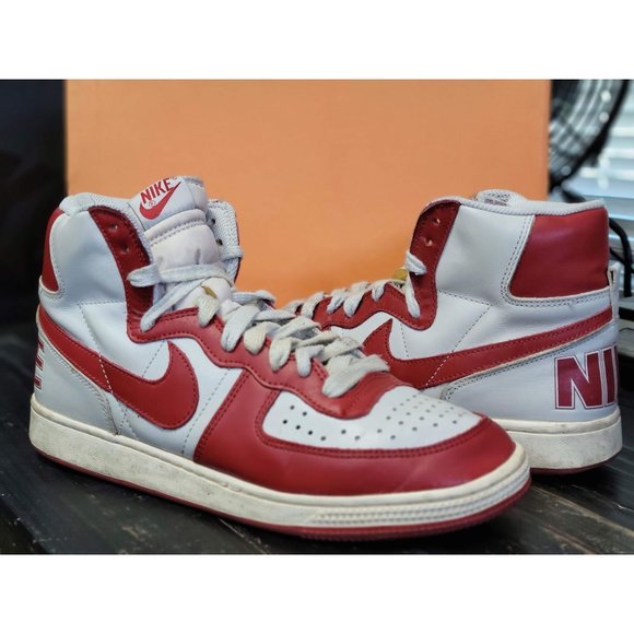 2007 Nike Terminator High Vintage Bone/Red Dunk HI Shoes 318677-061 Men 10 - Picture 1 of 9